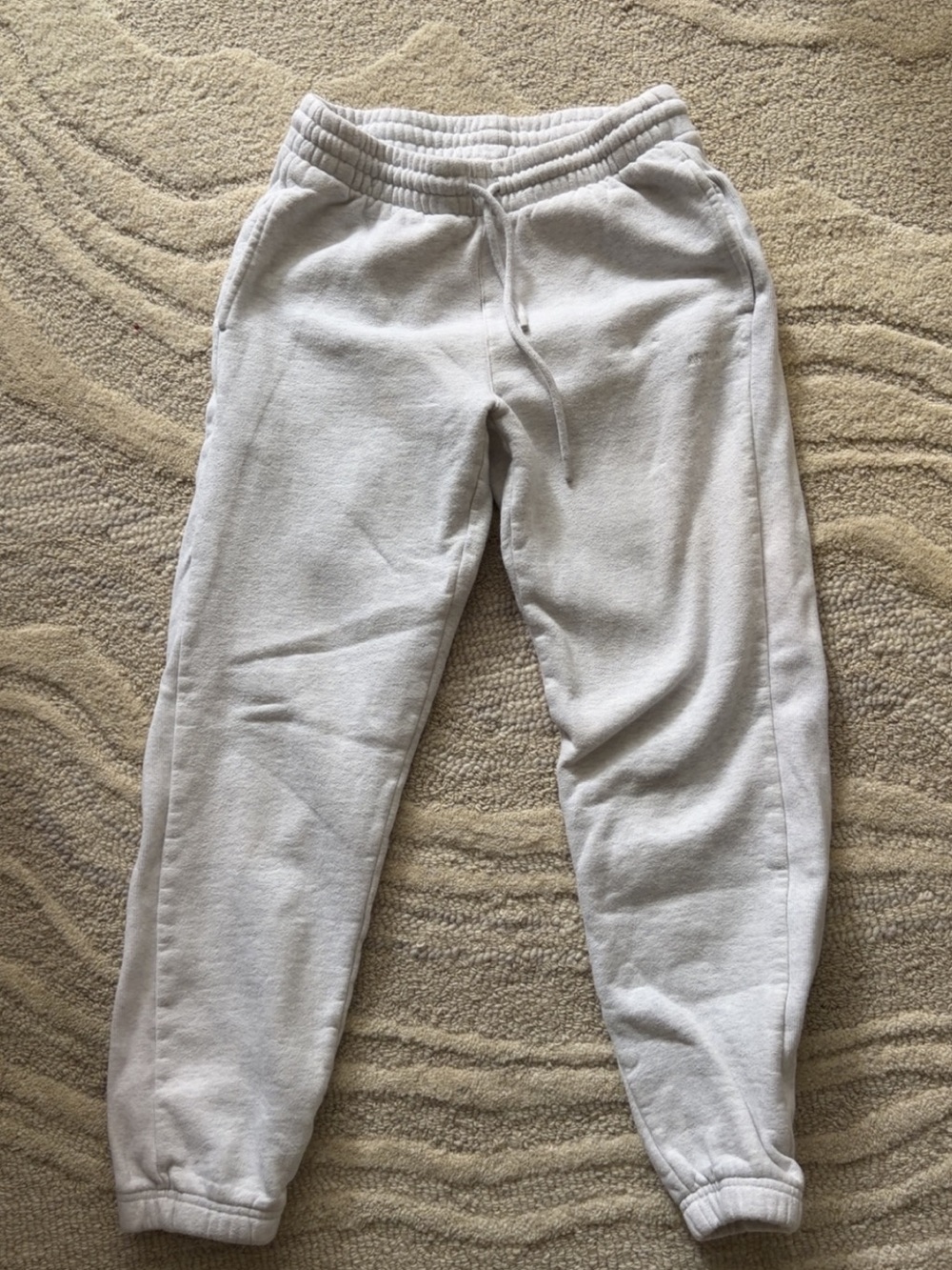 Aritzia Light Gray Drawstring Jogger Sweatpants
